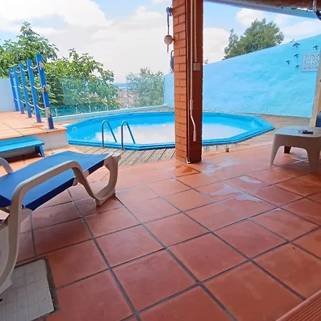 O Cantinho Local Casa de Férias *