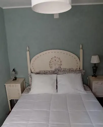 Nyaraló O Cantinho Local Luso