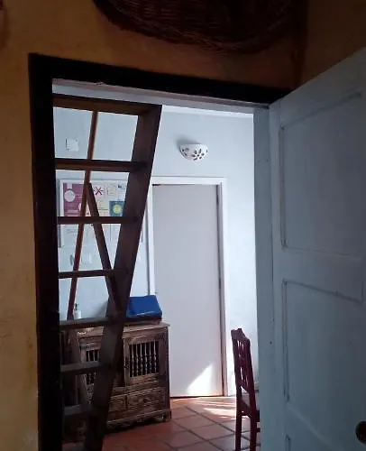 בית נופש O Cantinho Local לוסו