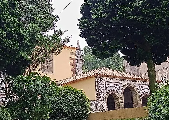 O Cantinho Local * לוסו