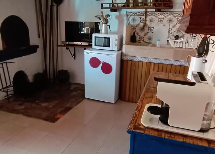 בית נופש O Cantinho Local לוסו