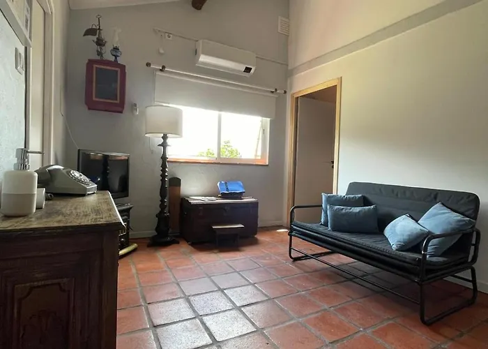 O Cantinho Local בית נופש